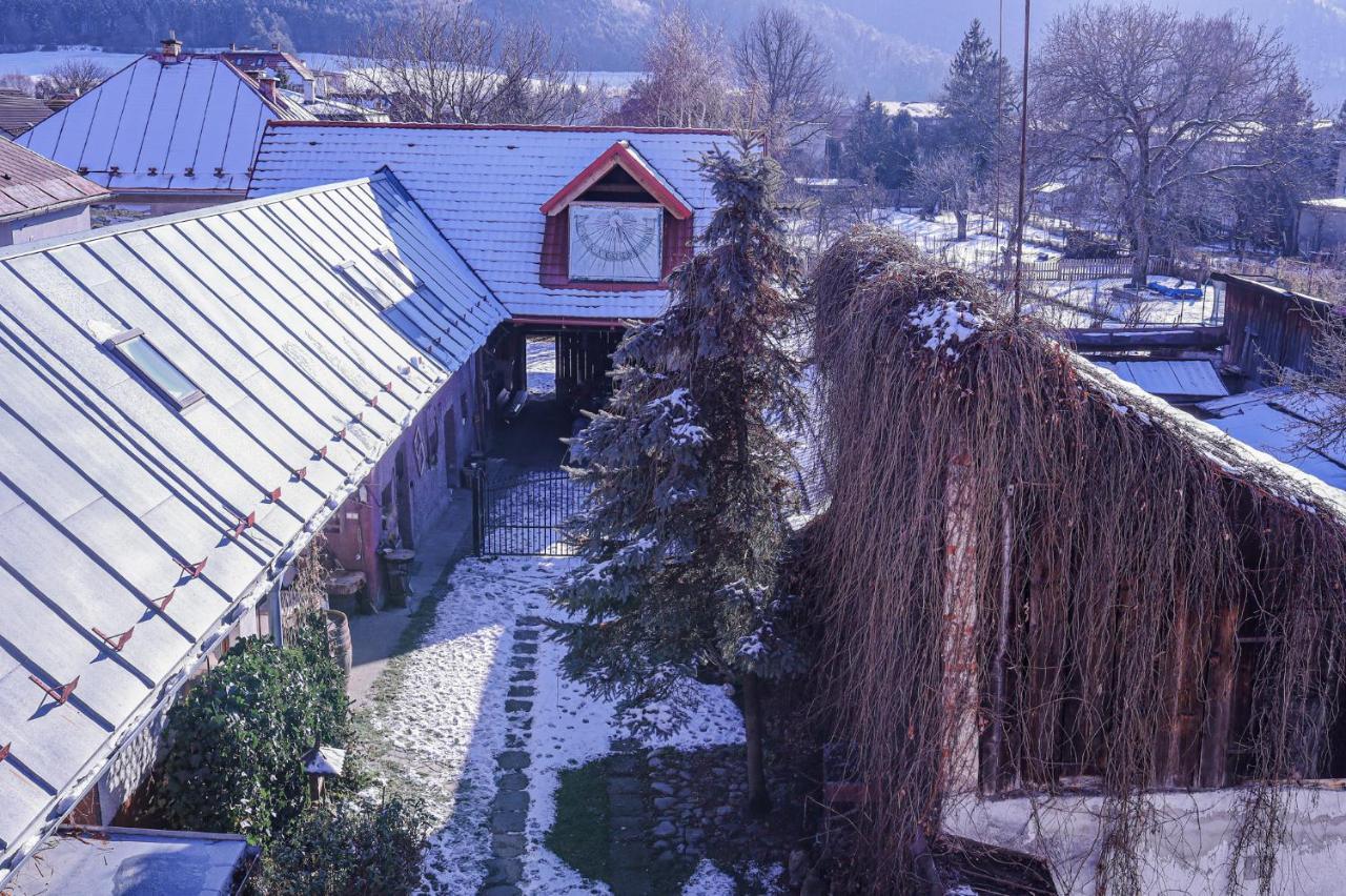 Hotel Mnichov Dvor Slovenska Lupca Esterno foto