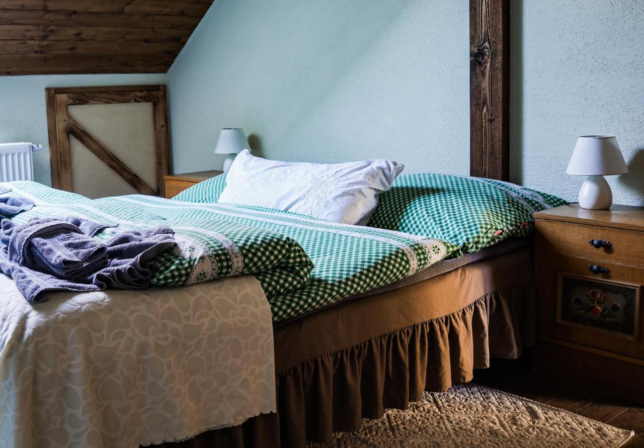 Hotel Mnichov Dvor Slovenska Lupca Esterno foto